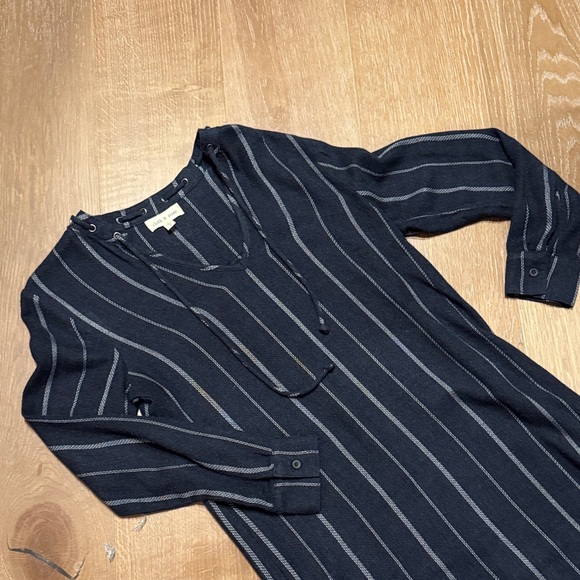 NWOT Anthropology Cloth &Stone Women's Navy Striped Tunic Dress - Picture 2 of 8